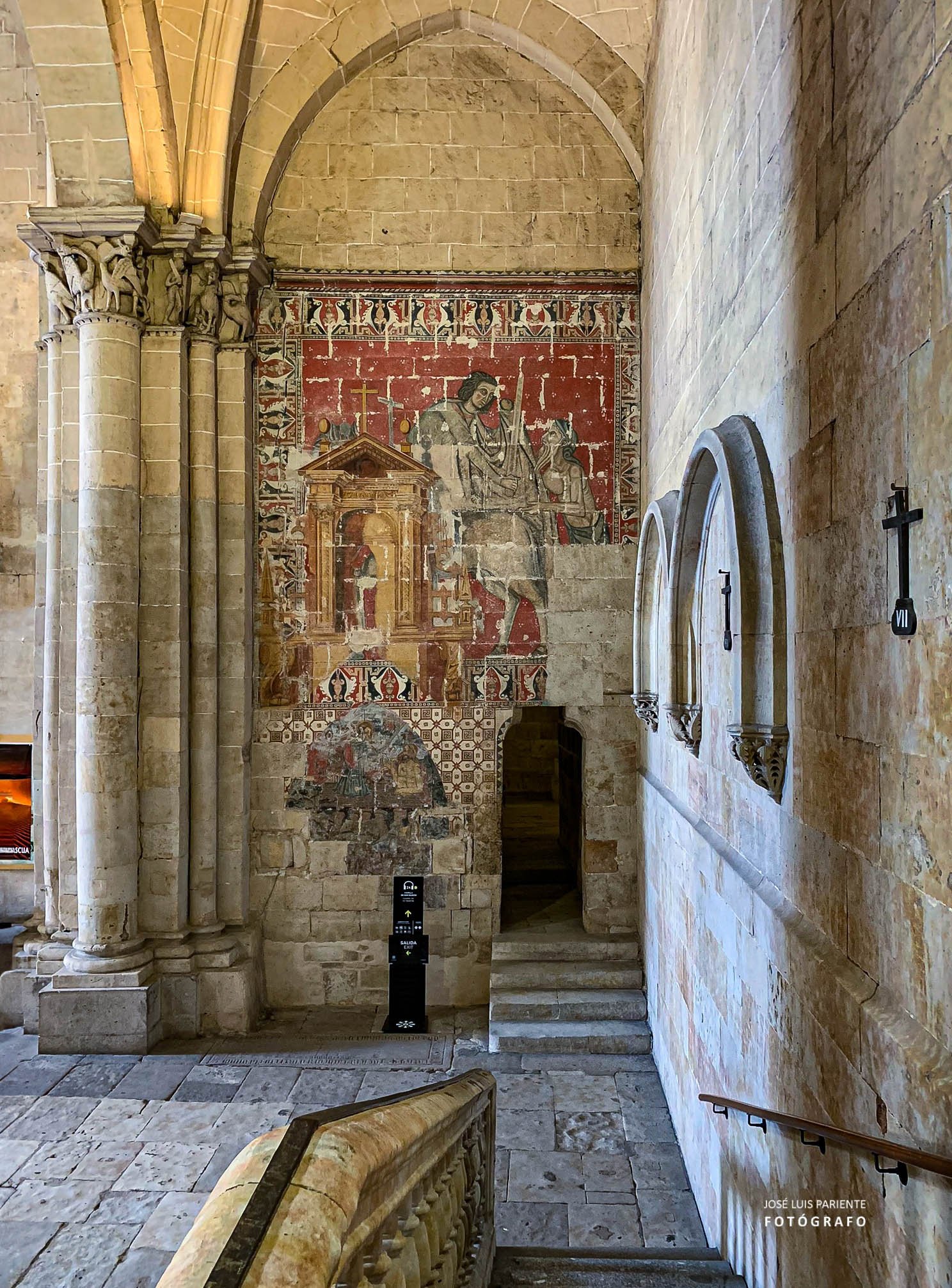 Catedral Vieja de Salamanca. Acceso a la Torre de las Campanas