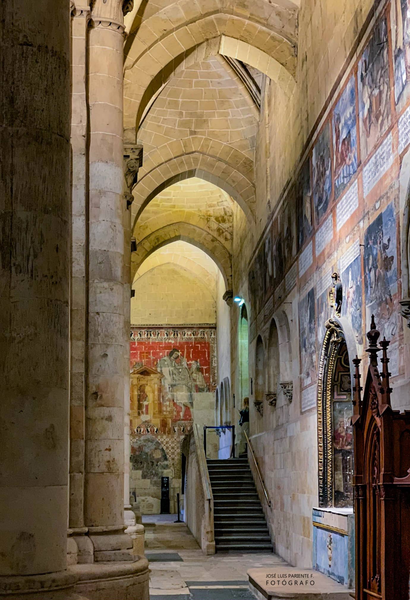 Catedral Vieja de Salamanca. Acceso desde la Catedral Nueva