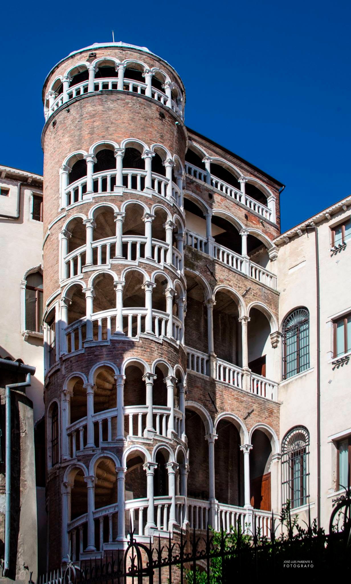 Italia. Venecia. Palacio Contarini del Bovolo